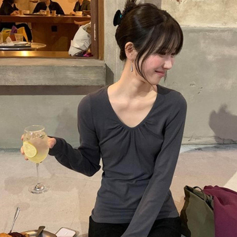 韩国代购直邮2026秋Flily百搭纯色褶皱V领长袖T恤女修身显瘦上衣