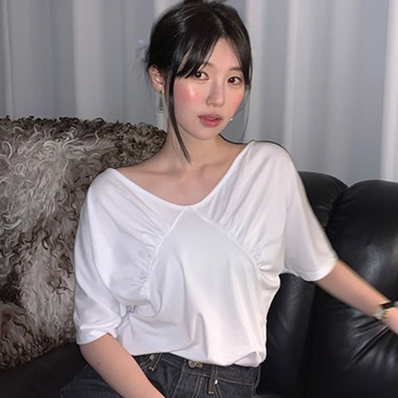 韩国代购直邮2026夏Flily简约V领短袖T恤女纯色宽松休闲纯欲极简