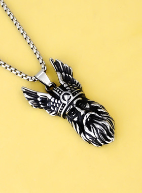 欧美个性复古皇冠人像肖像男士钛钢不锈钢吊坠项链外贸批发