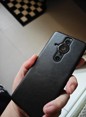 小牛纹适用索尼xperia pro I手机壳XQ-BE72大孔5/1IV/1III素皮背壳商务半包保护套硬壳防滑贴皮清爽手感