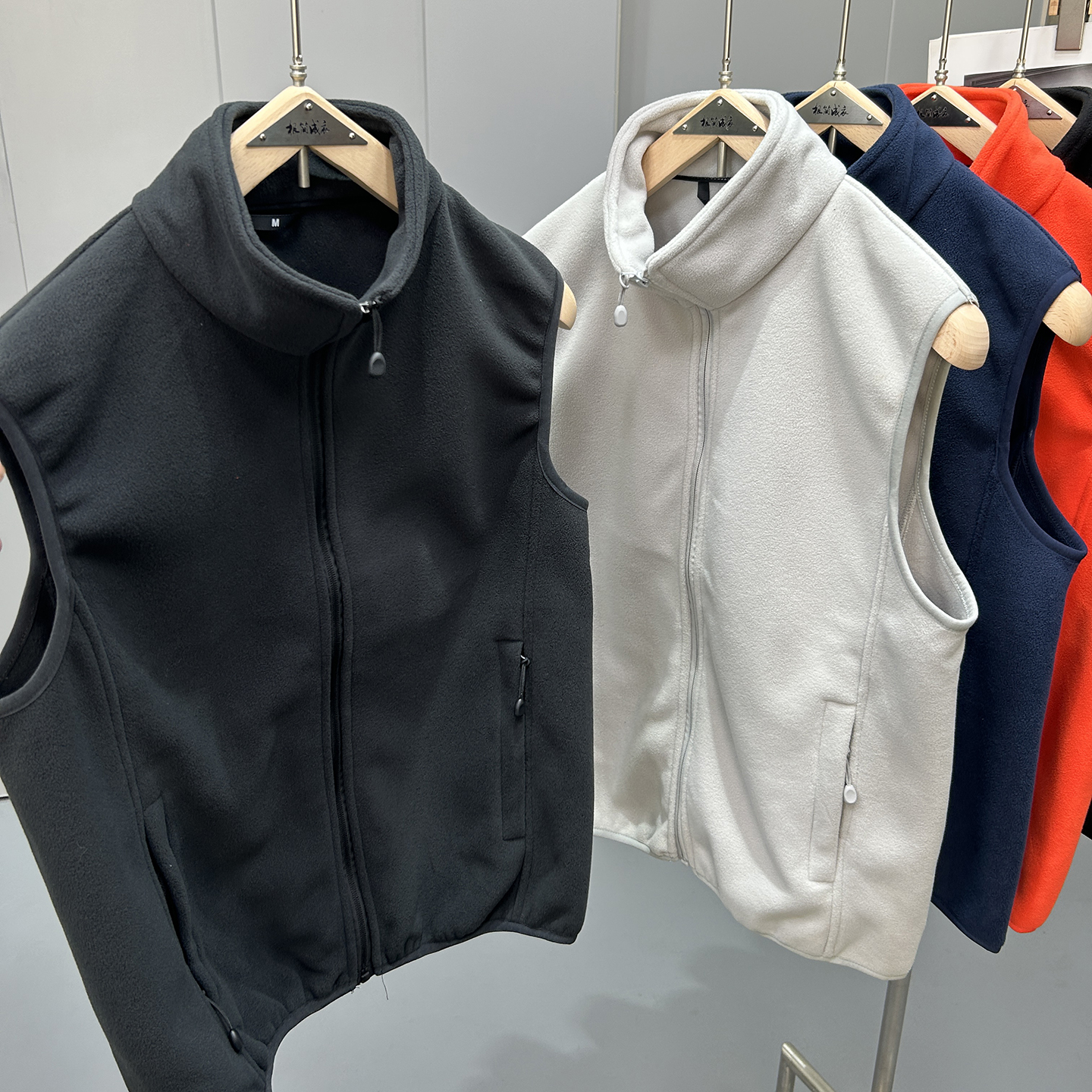 双面摇粒绒内胆保暖立领马甲