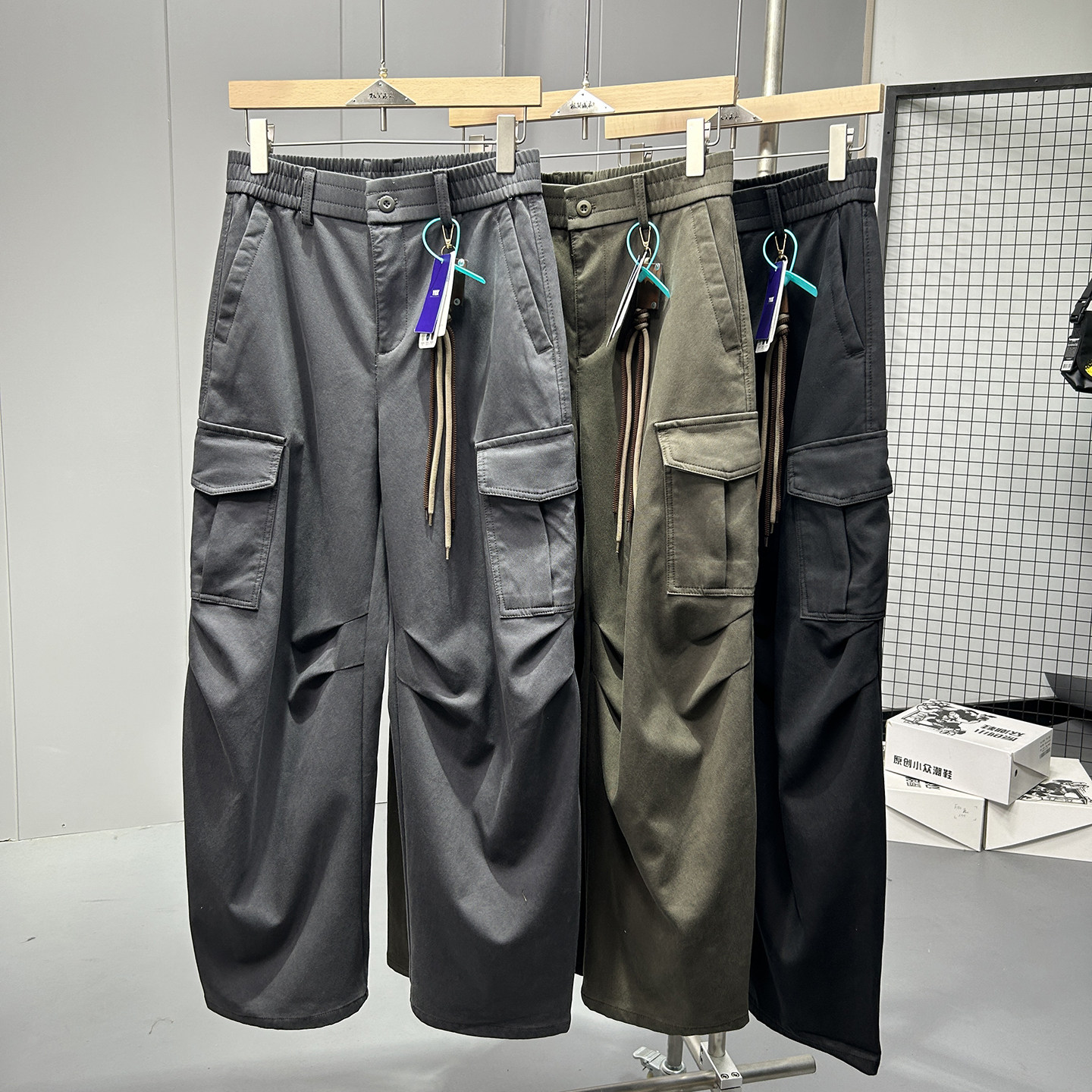 美拉德系天丝混纺美式复古廓形口袋工装裤男士秋冬厚实伞兵休闲裤,男装,休闲裤,淘宝优惠券,粉丝福利购,淘宝优惠卷