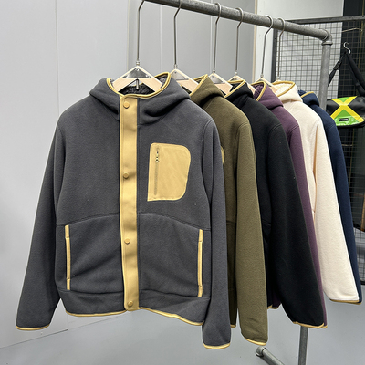 撞色外套连帽秋冬宽松