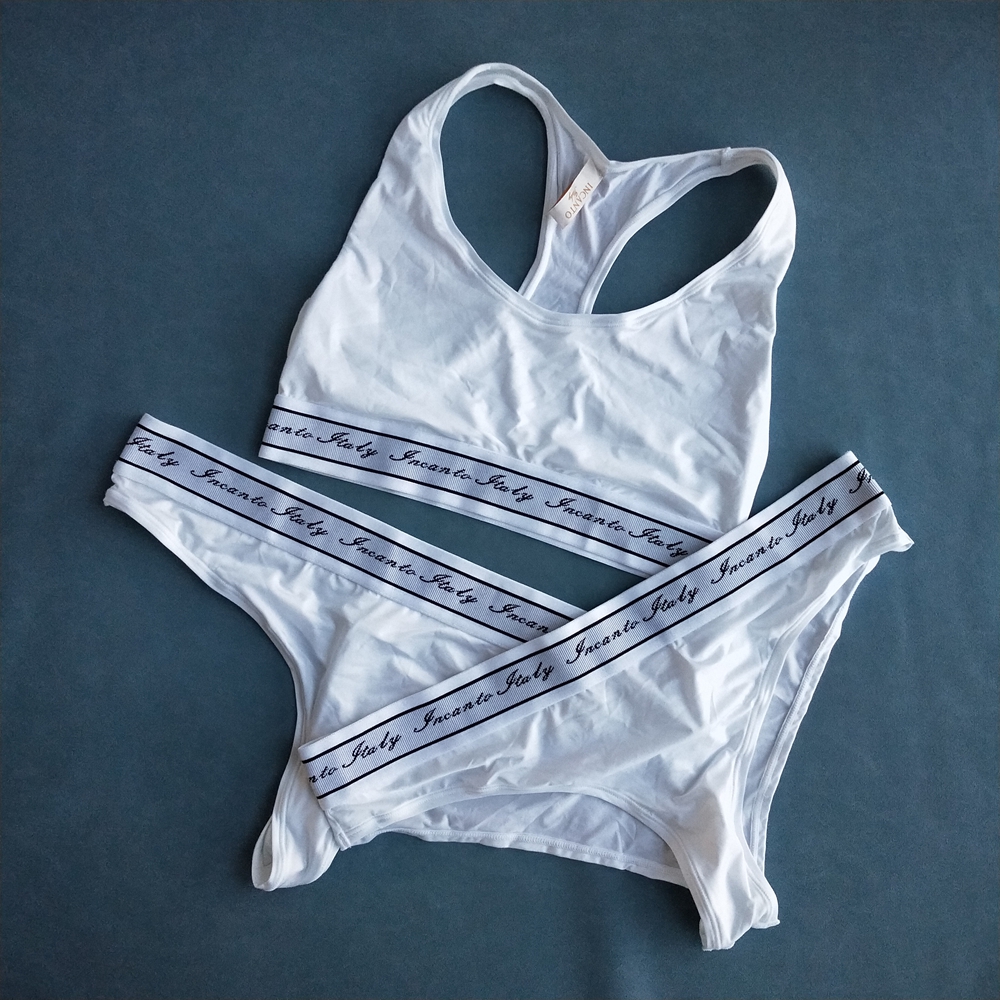 超薄套头背心无钢圈文胸