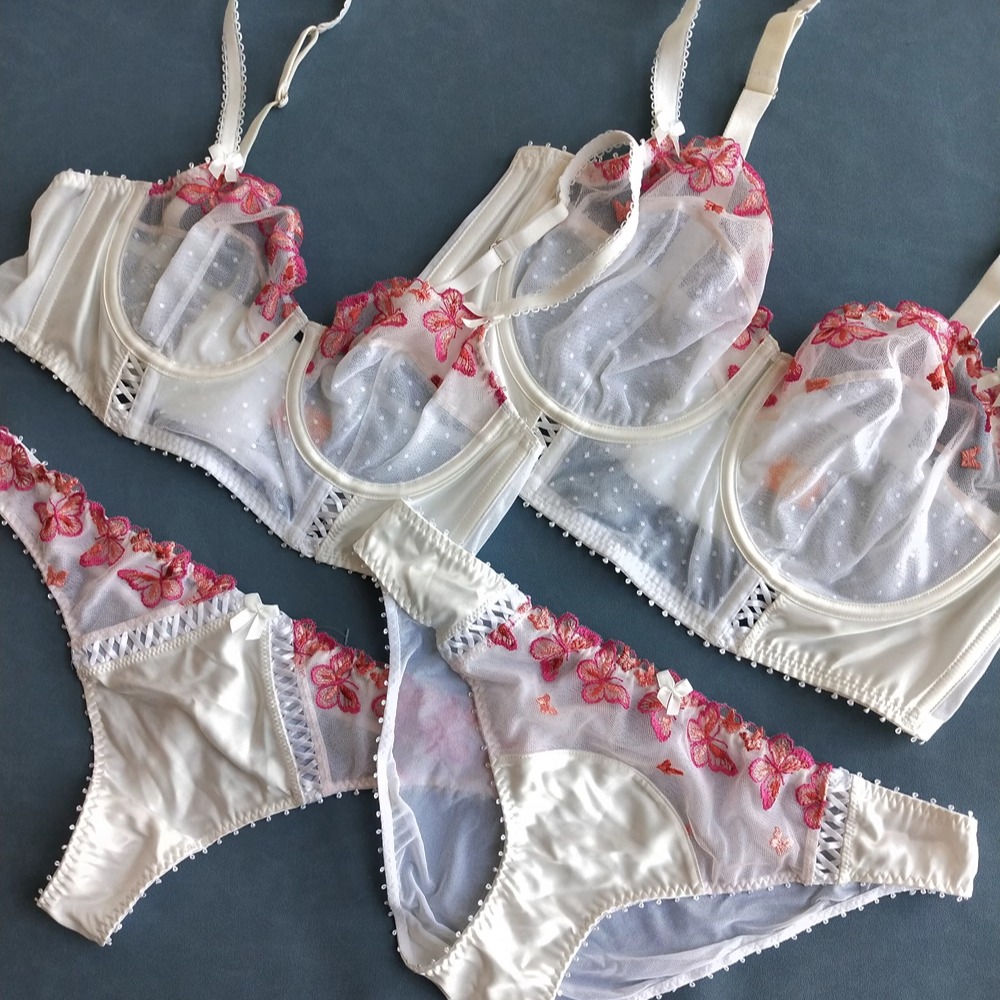 英单 精致刺绣薄纱配套三角裤T裤透气舒适超薄文胸