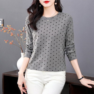 圆领长袖t恤女2修身单穿打底衫