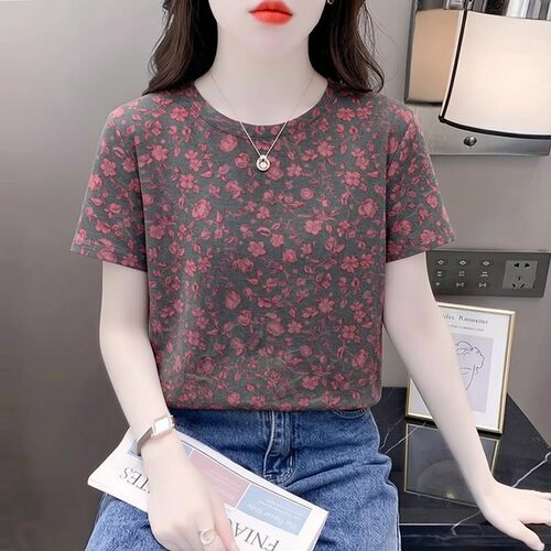 新款T恤女复古满印宽松体恤女装