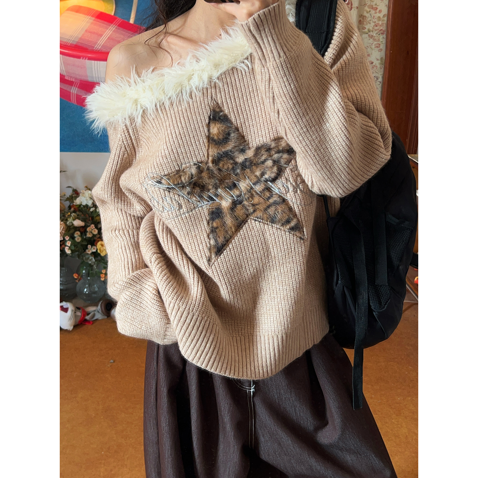 【新品买二送一】一字肩豹纹星星毛衣女百搭显瘦毛绒拼接针织上衣