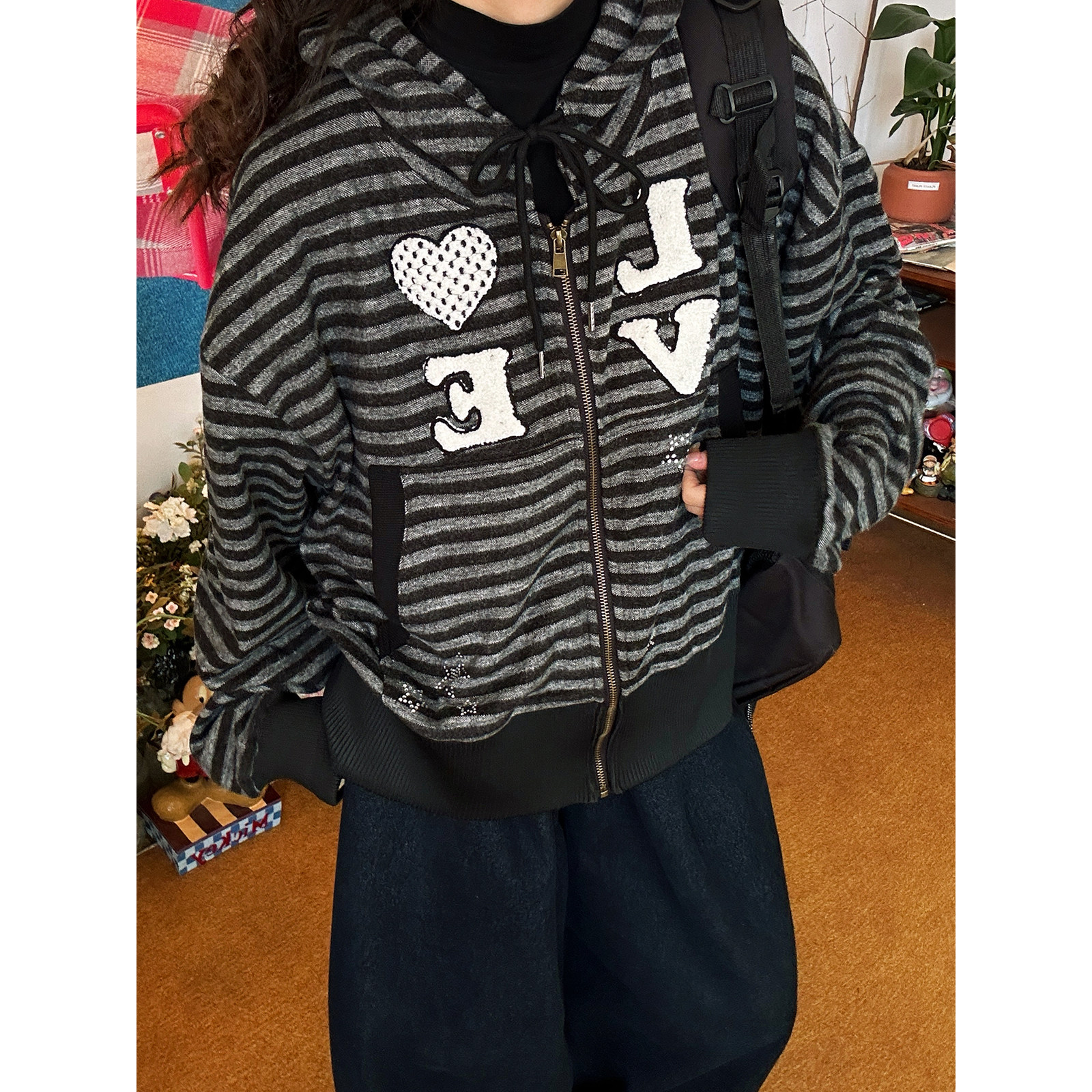 【新品买二送一】美式复古条纹连帽卫衣男女字母印花开衫宽松外套,女装/女士精品,卫衣/绒衫,淘宝优惠券,粉丝福利购,淘宝优惠卷