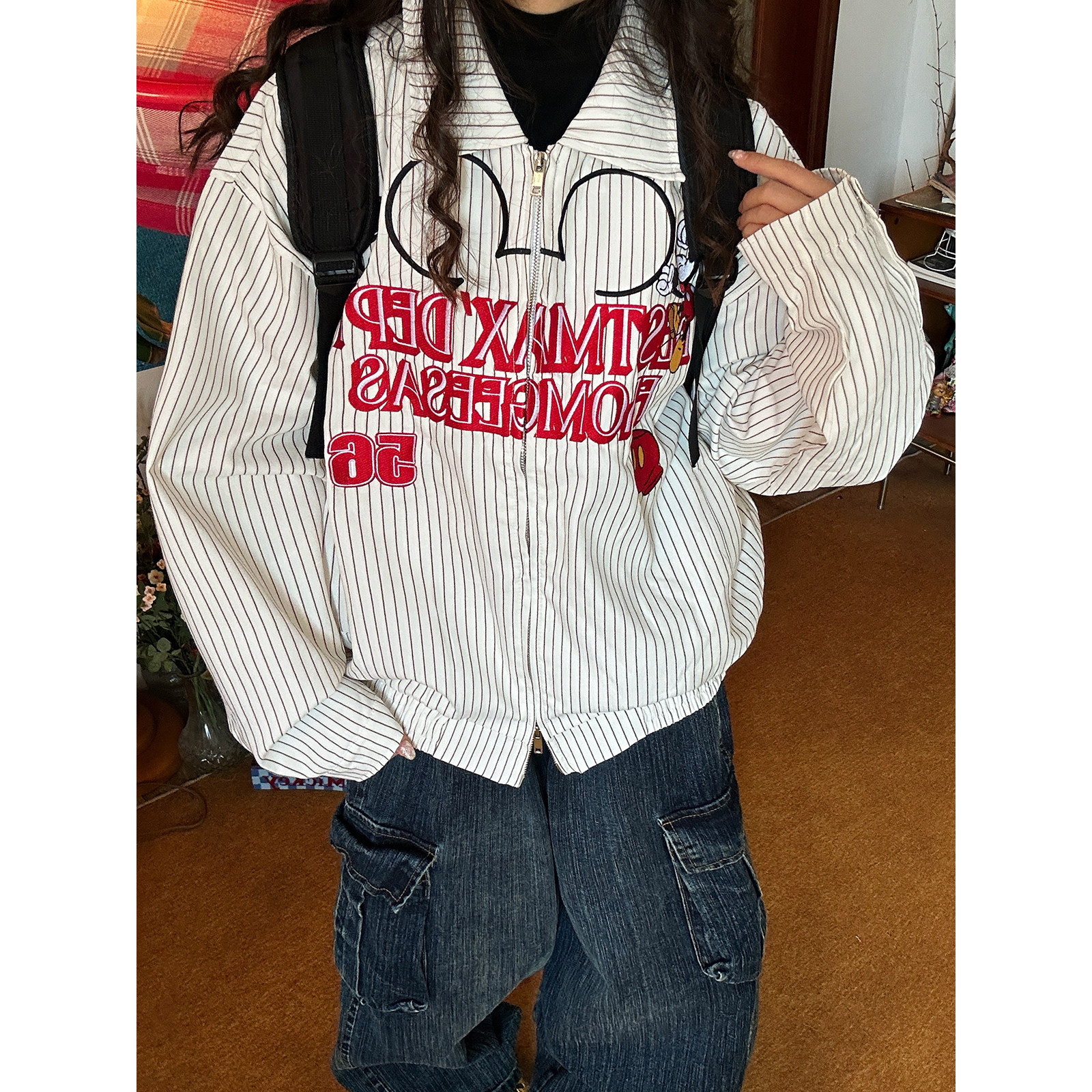 【新品买二送一】卡通风条纹翻领夹克女宽松学院风字母印花短外套,女装/女士精品,短外套,淘宝优惠券,粉丝福利购,淘宝优惠卷