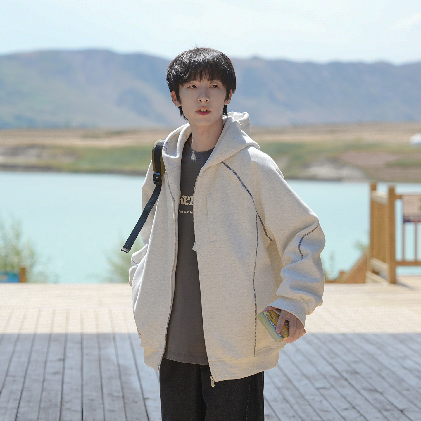 420g重磅灰色连帽开衫卫衣