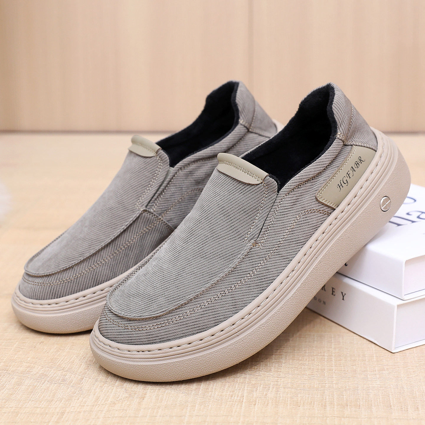 冬季老北京布鞋男款二棉鞋加绒加厚保暖一脚蹬防滑爸爸鞋休闲男鞋,流行男鞋,棉鞋,淘宝优惠券,粉丝福利购,淘宝优惠卷