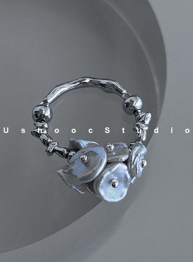 天然珍珠原创银蓝光花瓣戒指