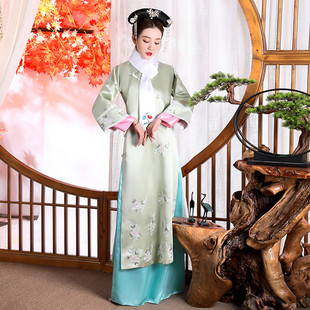 清朝古装格格服装满族旗服女古代宫女娘娘嬷嬷宫廷甄嬛传演出服装