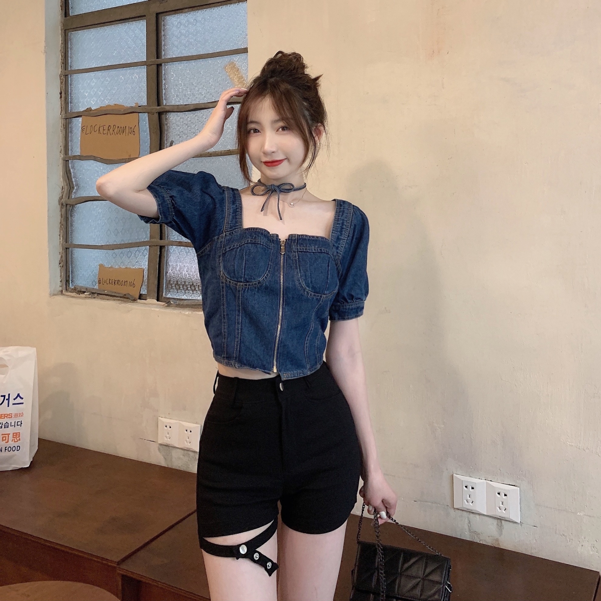 Real shot slim square neck lace up short open navel denim Top + high waist split hip hot pants shorts