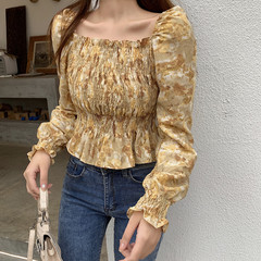 Real shot Korean spring design minority French leaky clavicle square collar slim shirt 2021 blouse