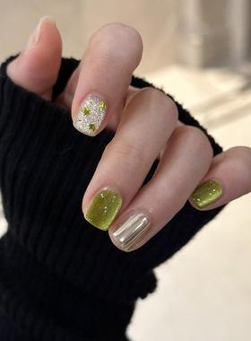 绿色玻璃珠猫眼2025年新款网红美甲纯手工穿戴甲高级感显白短款