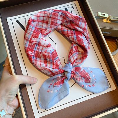 韩系红色格子树叶小方巾女春秋季