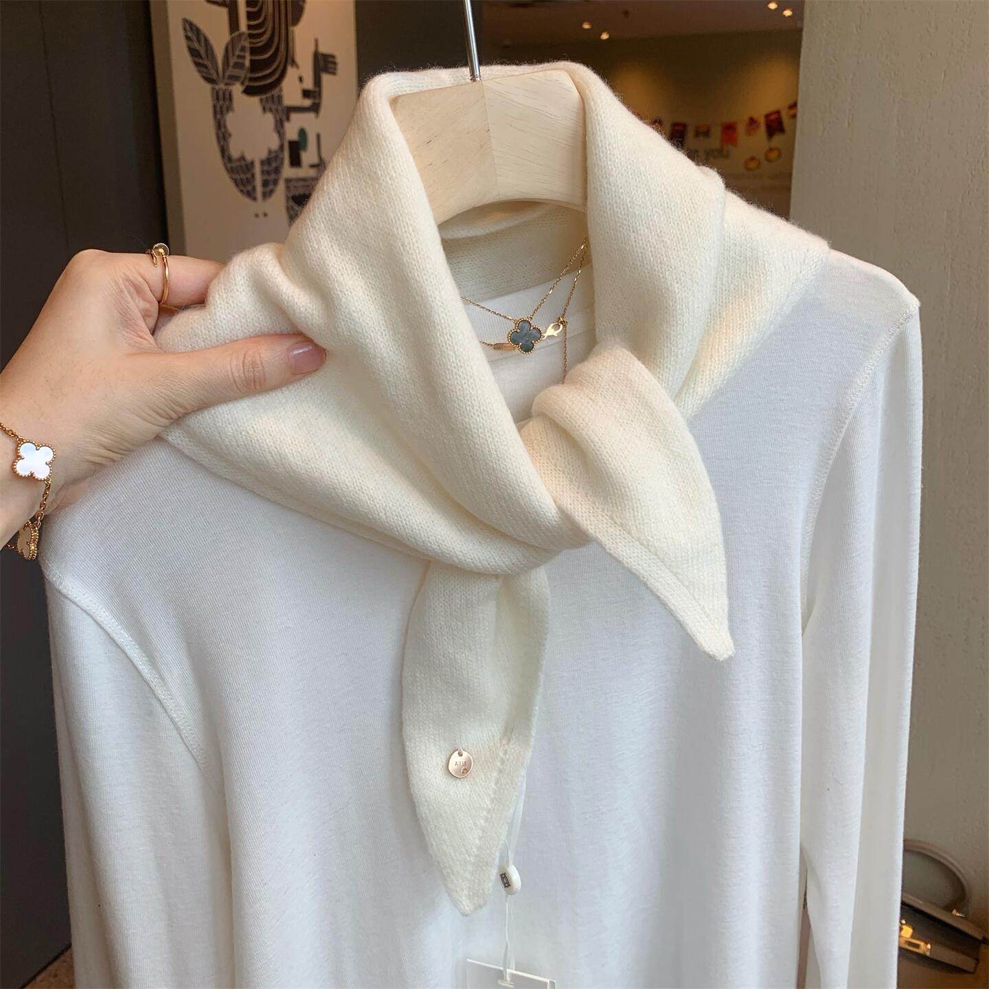 100%澳洲纯羊毛交叉三角巾围巾女秋冬季韩版百搭保暖针织披肩围脖,服饰配件/皮带/帽子/围巾,围巾/丝巾/披肩,淘宝优惠券,粉丝福利购,淘宝优惠卷