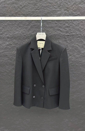 设计师xiaoliwu25秋冬新款YCH风格高级感阔版西装高级感套装