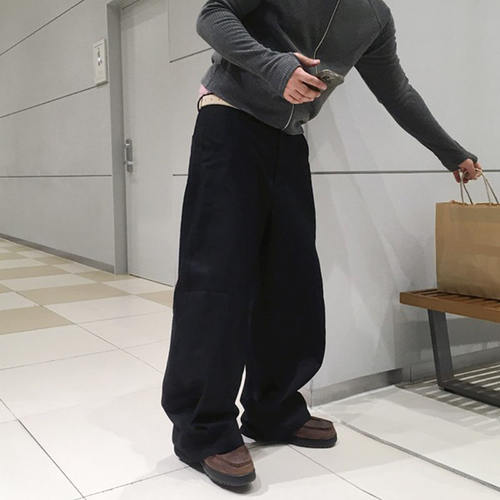 男装东大门休闲裤扭线立