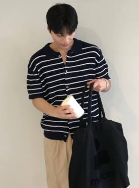 男装东大门老钱风配色条