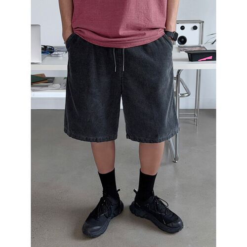 男装东大门休闲短裤松紧