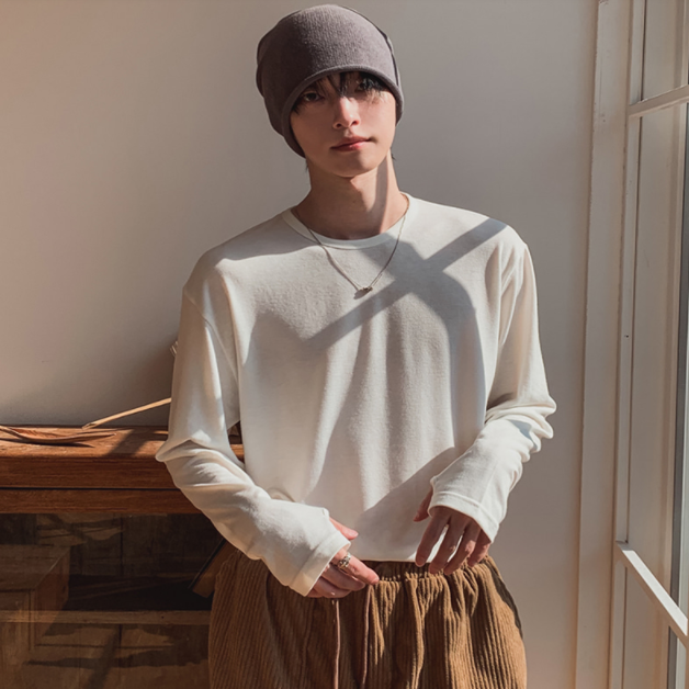 小北韩国代购男装东大门长袖T恤纯色宽松圆领套指设计打底衫TEE