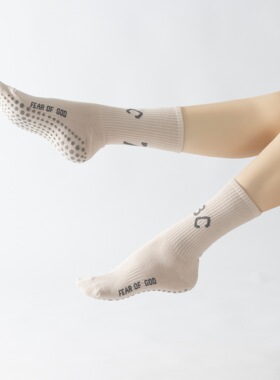 2双ABC潮款中短筒专业瑜伽袜健身跑步袜女士防滑INS韩版跳绳运动