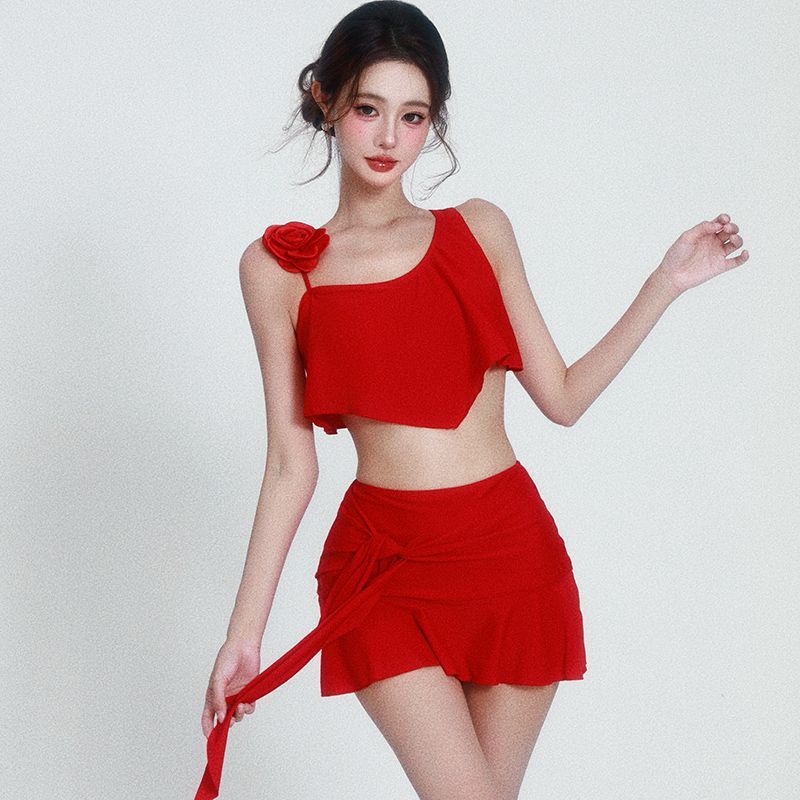 新款分体裙式三件套游泳衣女套装性感辣妹沙滩裙拍照显白比基尼夏