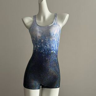 2025新款 游泳衣女高级感连体平角专业竞速露背保守游泳馆微胖大码