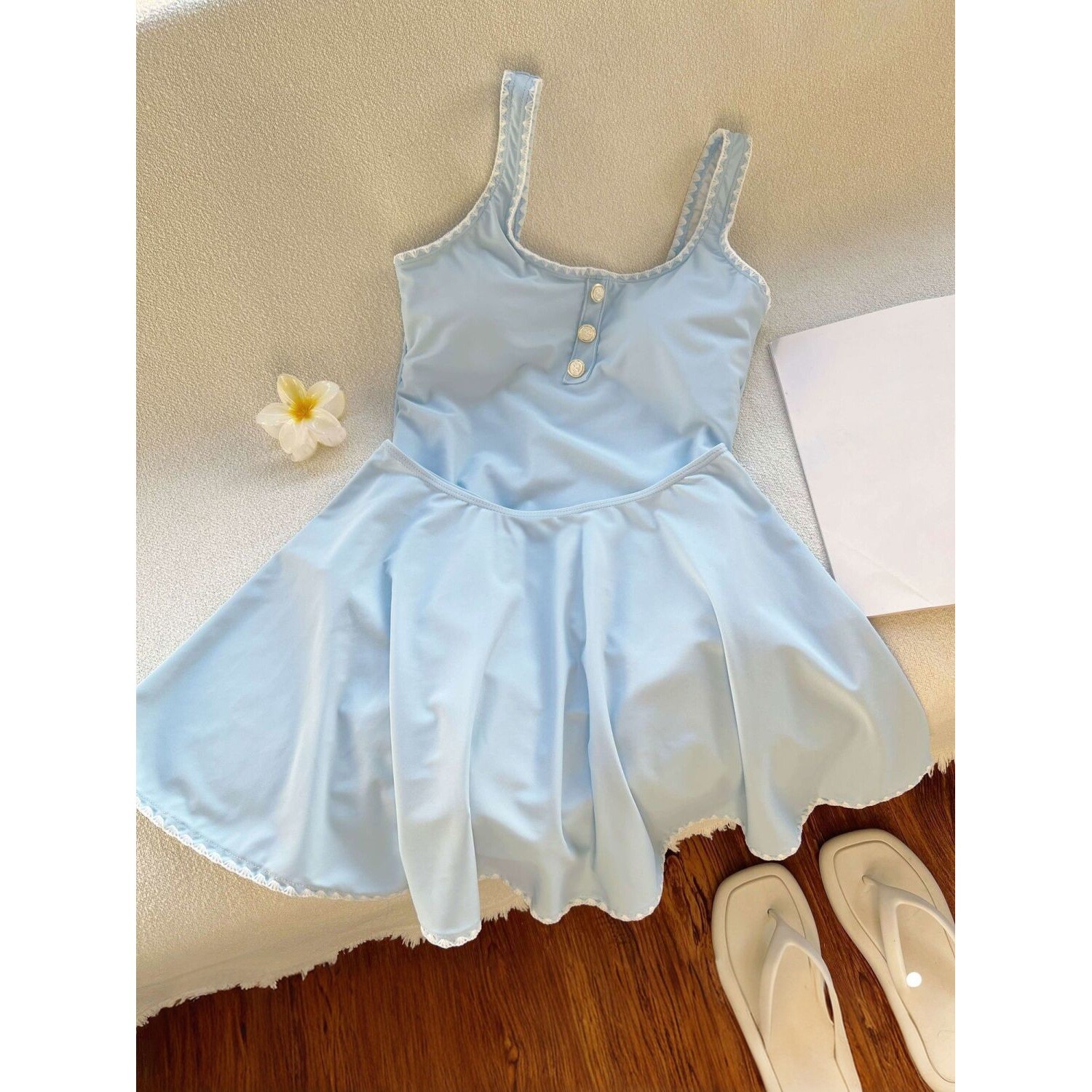 【北岛日记】超温柔baby蓝连体泳衣带裙子纯欲保守温泉度假泳衣女