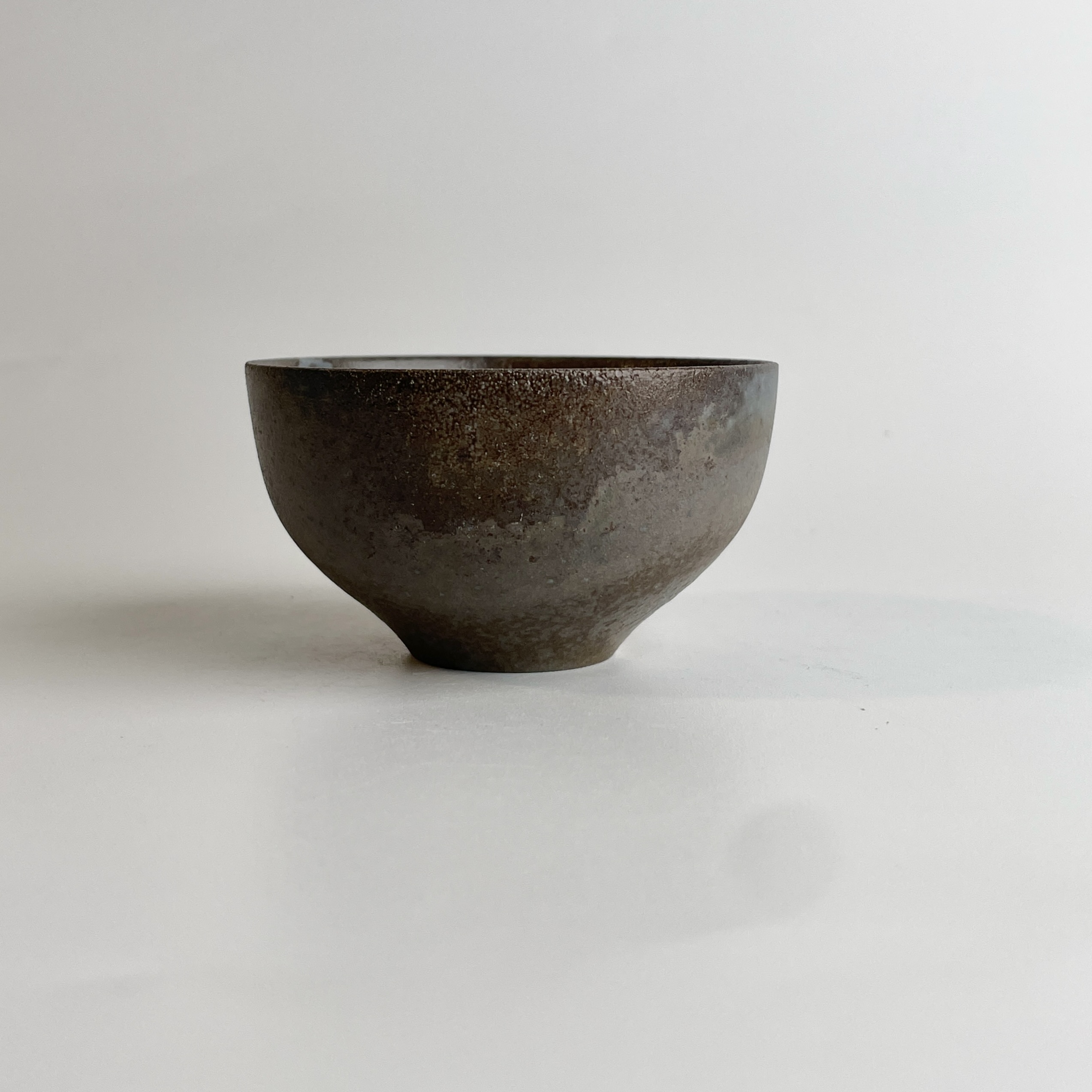 90ml柴烧主人杯子中白泥鸡心手工品茗1022无釉裸烧落灰客杯材烧