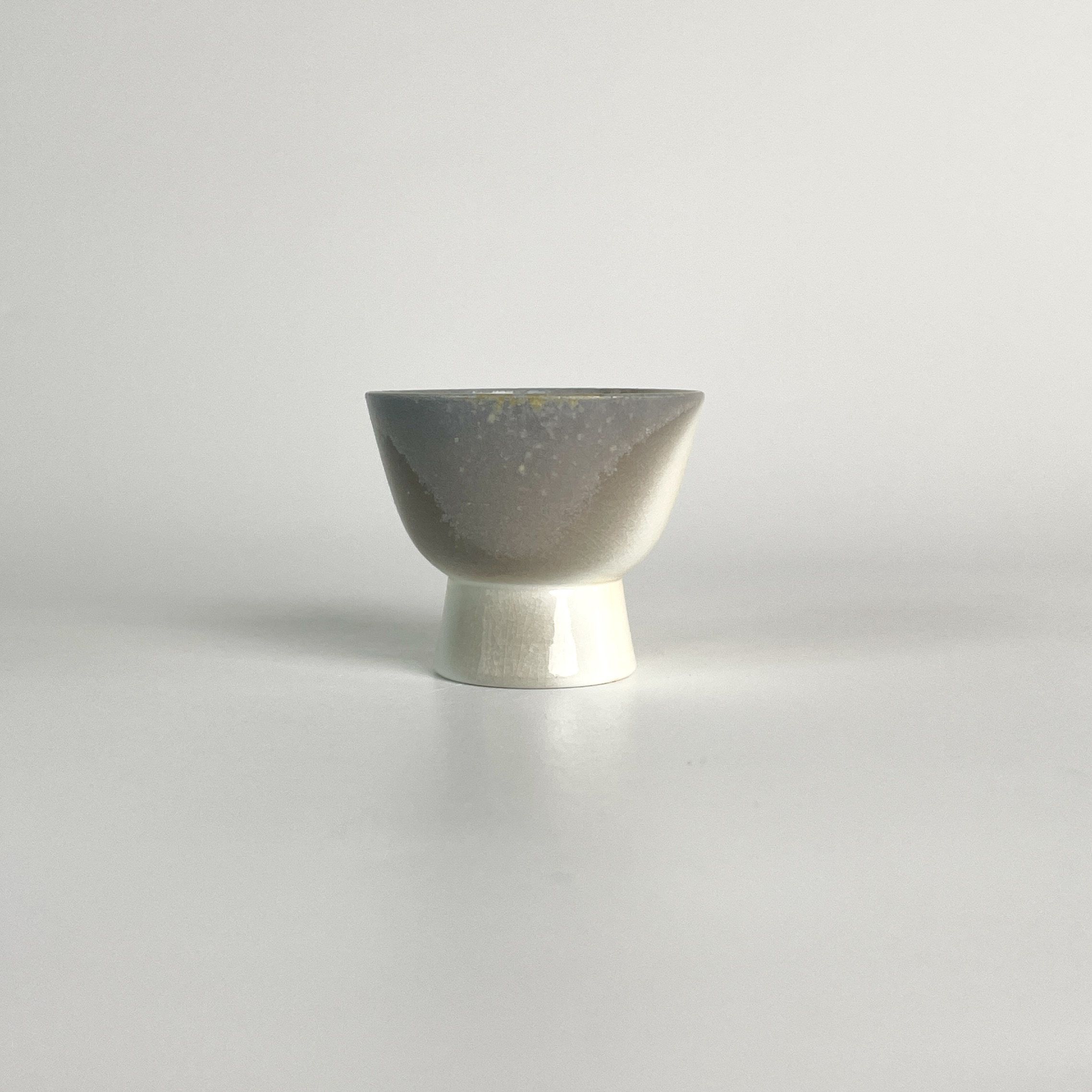 25ml小容量柴烧主人杯高足拇指杯小巧精致高白无釉裸烧品茗全玻化