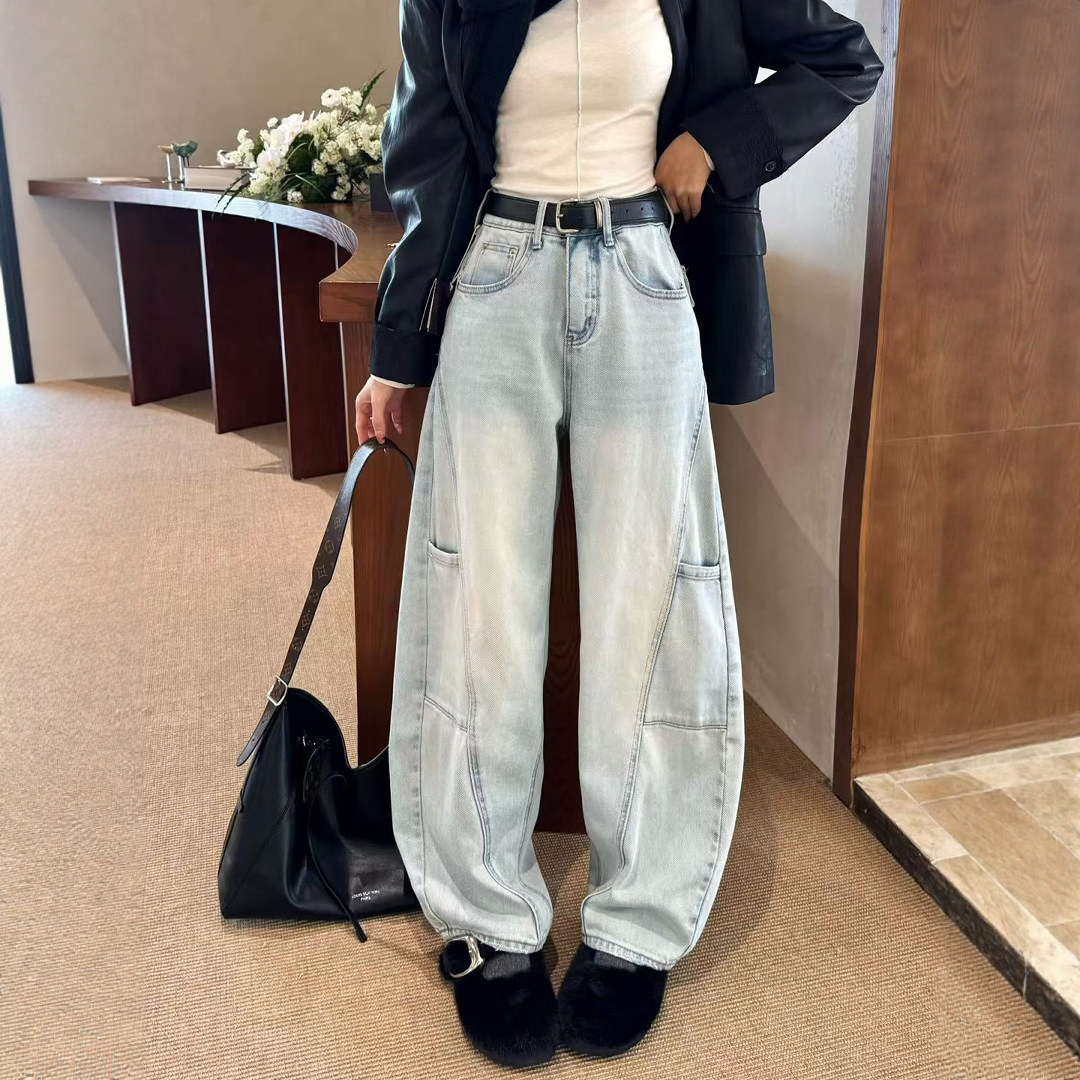2026春季新款浅蓝色弯刀牛仔裤女高腰宽松显瘦阔腿长裤休闲拖地裤