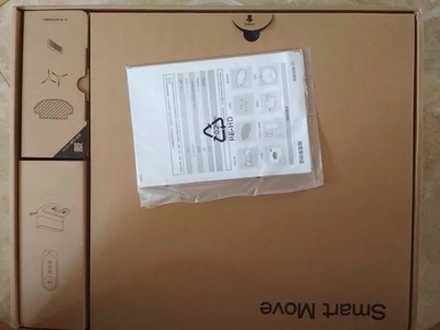 入手对比扫地机器人科沃斯DD35和石头T61优缺点是？配置参数区别是？哪款好用些？