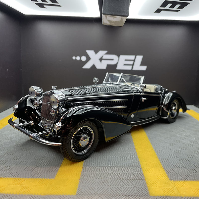 合金118霍西敞篷汽车模型