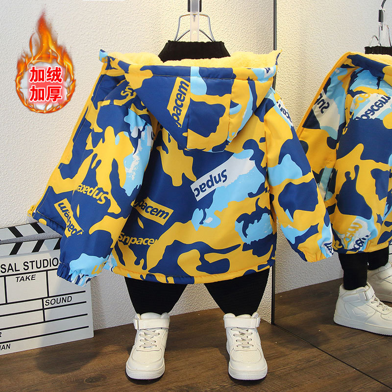 男童冬季加绒外套2025新款秋冬款派克服加厚冬装儿童冲锋衣棉服1