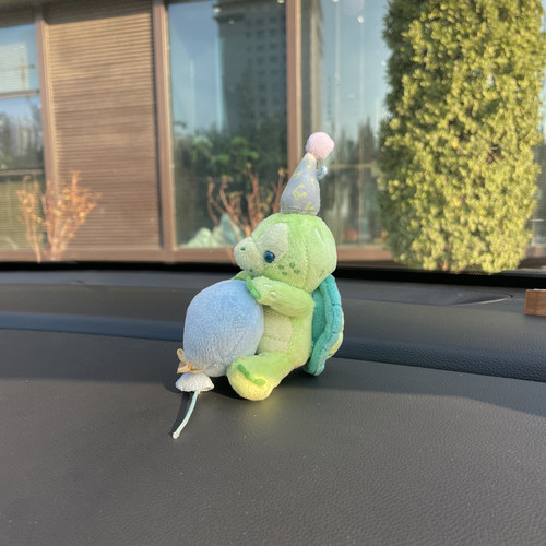 气球饼饼画家猫包包挂件汽车摆件