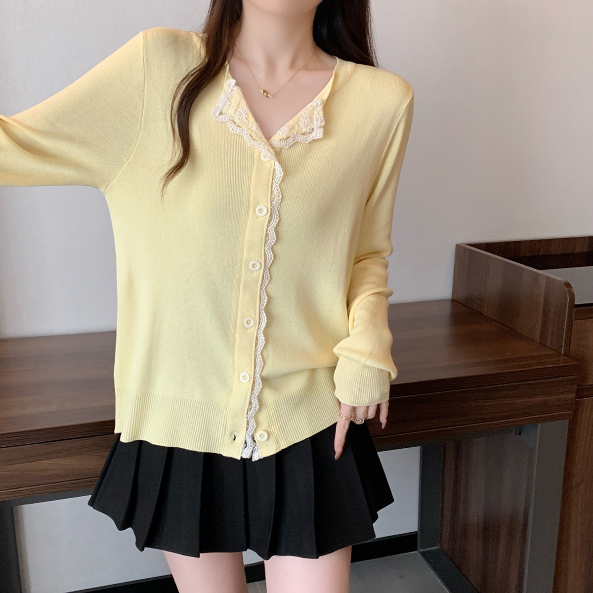 大码女2025秋季新款胖mm温柔风甜美减龄针织开衫蕾丝拼接上衣大码
