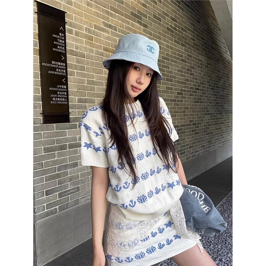 小香风甜妹设计感圆领提