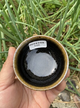 丞相龙窑柴烧建盏小香炉口径7.6cm高4cm重量124g容量70cc