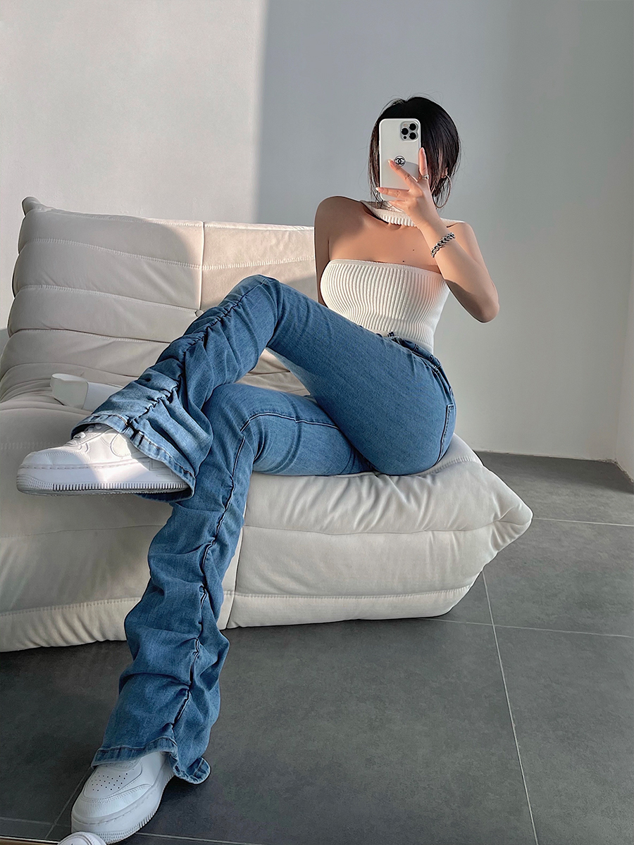 脚口褶皱微喇拖地高腰牛仔裤长裤