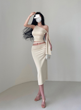 YoungGirlDay Kylie同款不对称斜肩飘带上衣中长款包臀半身裙套装