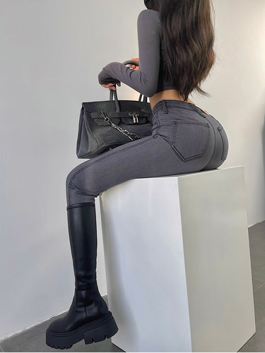 高腰提臀蜜桃臀小脚弹力牛仔裤女