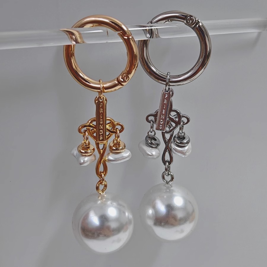 D.HOUSE原创25年秋笔袋车钥匙扣手机耳机小包包珍珠挂件 正义天平