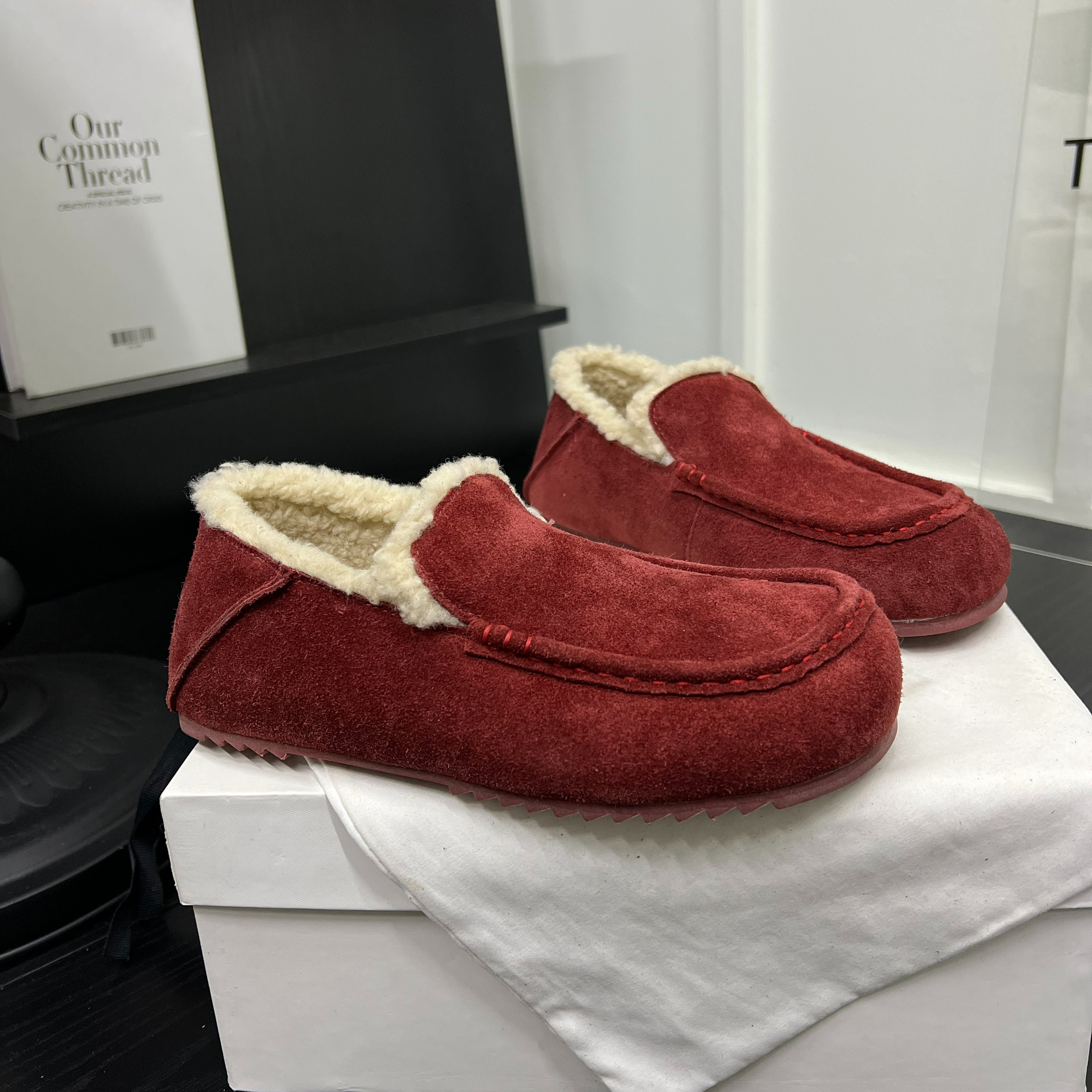 超火磨砂皮平底一脚蹬加绒豆豆鞋女2025冬加绒保暖防滑软底棉鞋潮