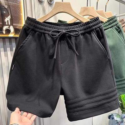 三条杠设计运动休闲短裤男