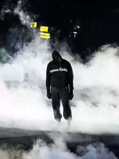 Spot upgraded Yeezy X Gosha Haikou Vulture s2 demo with Black Dog 2 hooded sweatshirt around