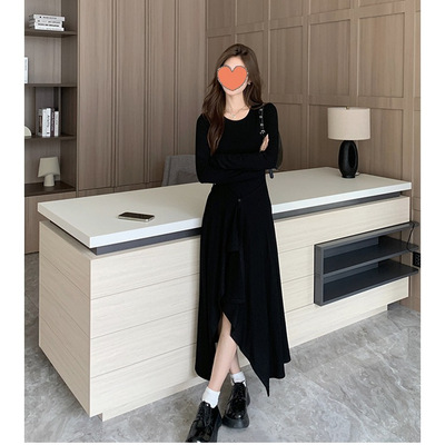 法式不规则长袖黑色连衣裙